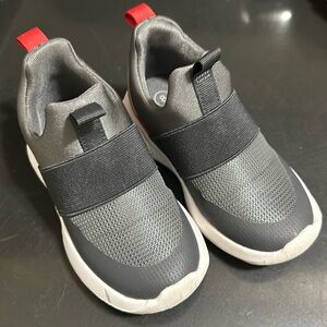 Cat&Jack Toddler Sneakers Grey